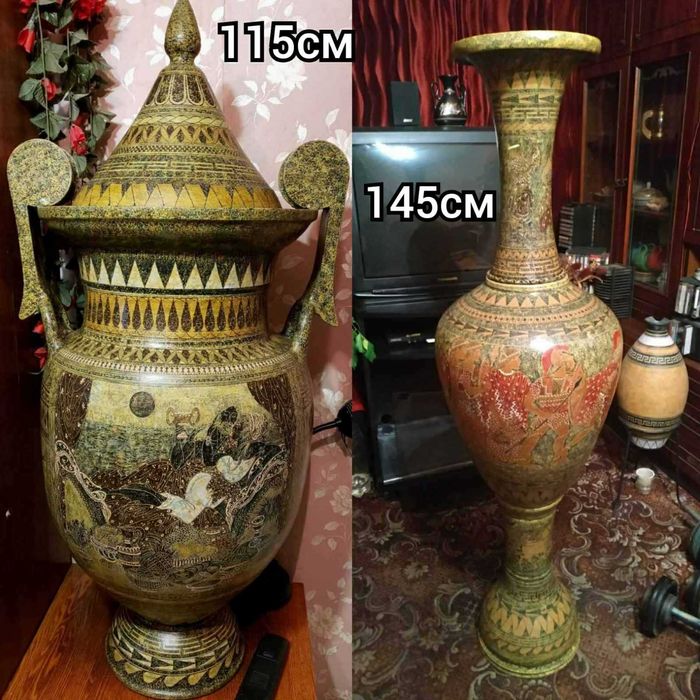 Две большие напольные вазы по цене одной.Античный стиль,ручная роспись