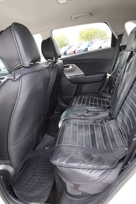 Kia Niro LX      2018