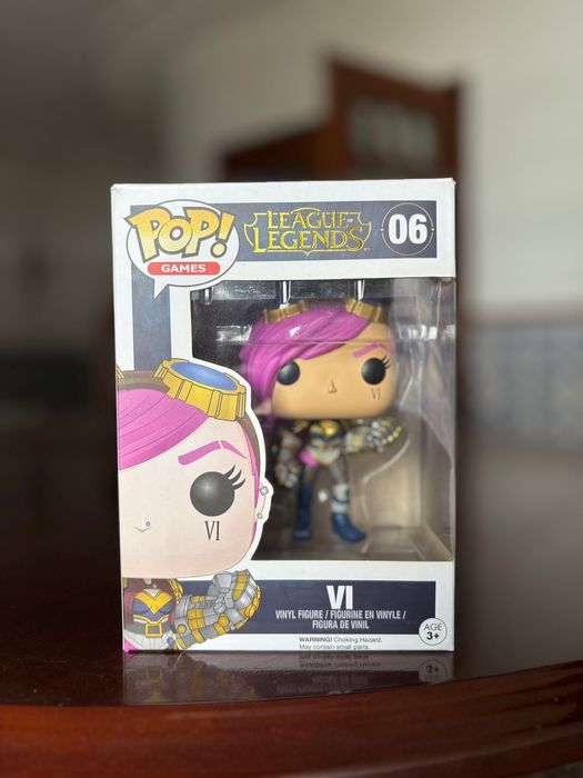 Pop Figure Vi, First Version64284988990082121