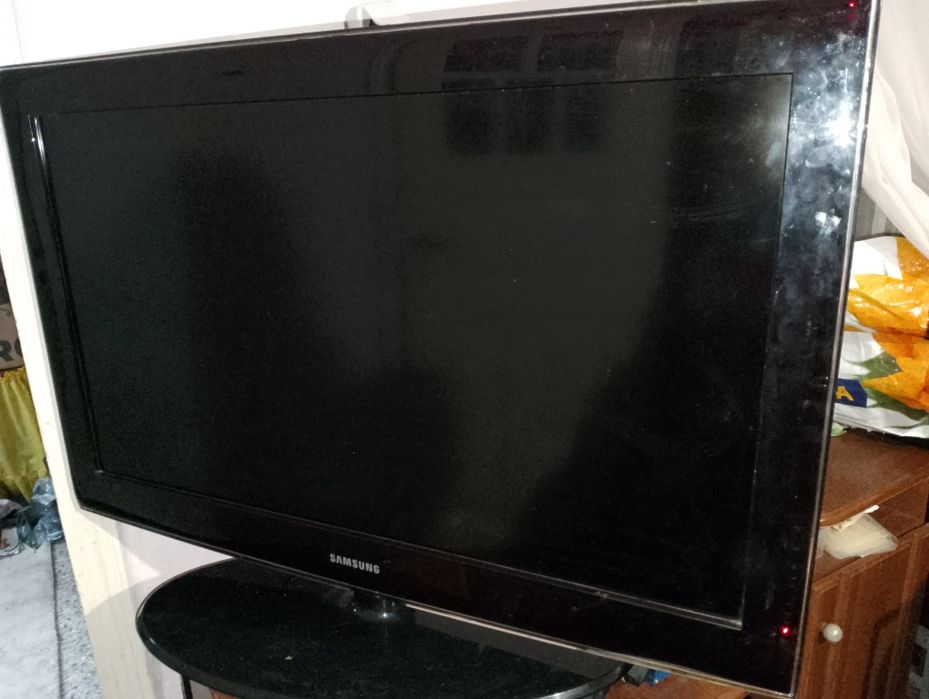 Продам телевізори під розбір або відновлення