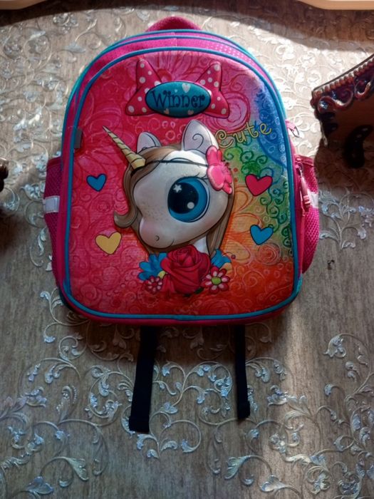 Сумки , рюкзаки ,шапки