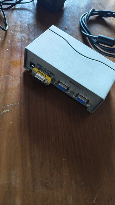 Adaptador switcher VGA