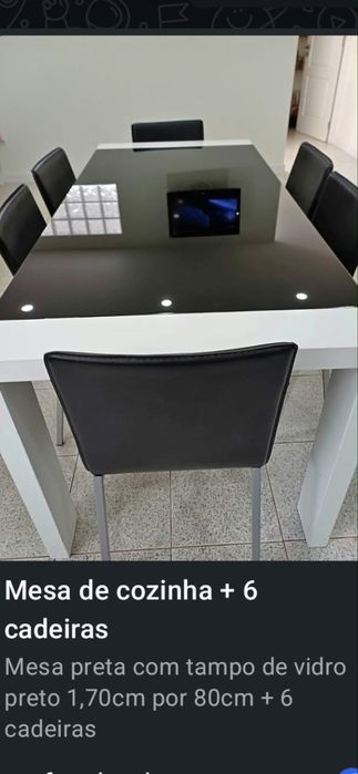 Mesa com 6 cadeiras com tampo de vidro bom estado