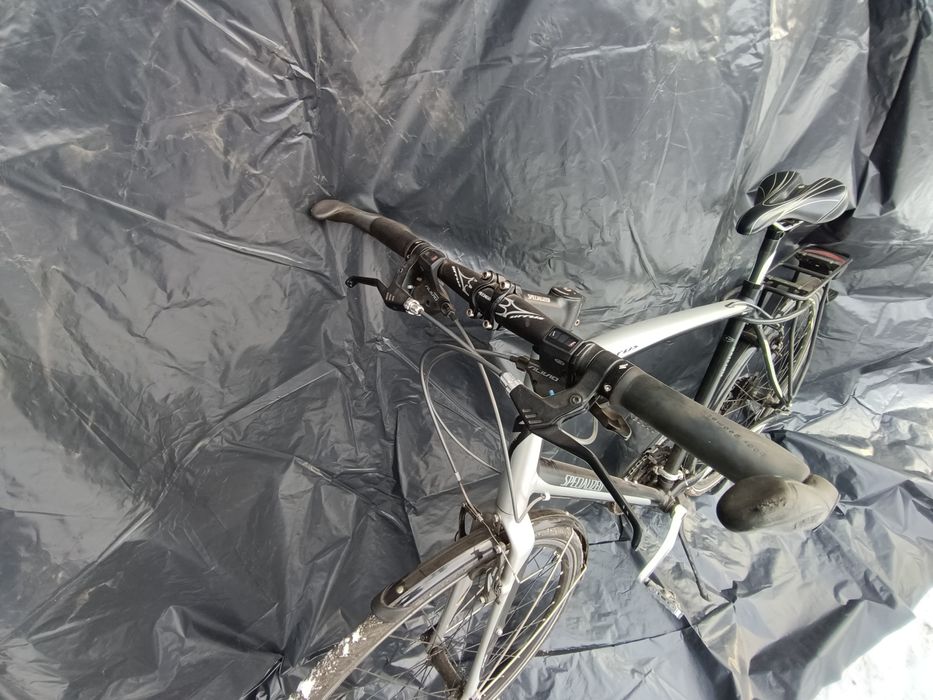 Шоссейный велосипед Specialized Sirrus 28"