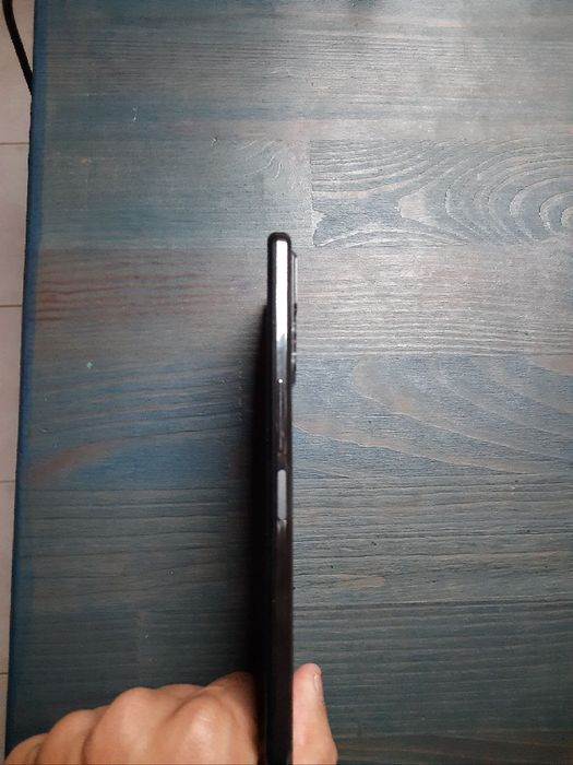 Telemóvel TLC 30 NOVO + capa preta