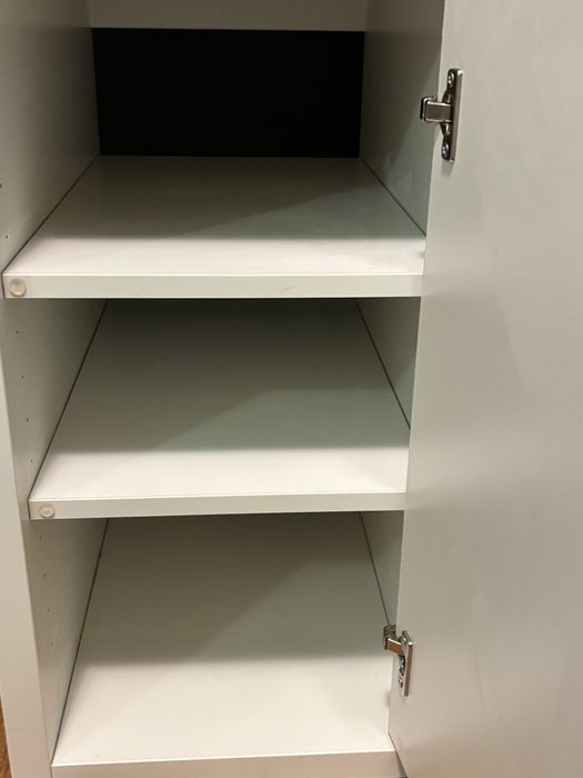 Biurko IKEA MICKE białe (105x50 cm)