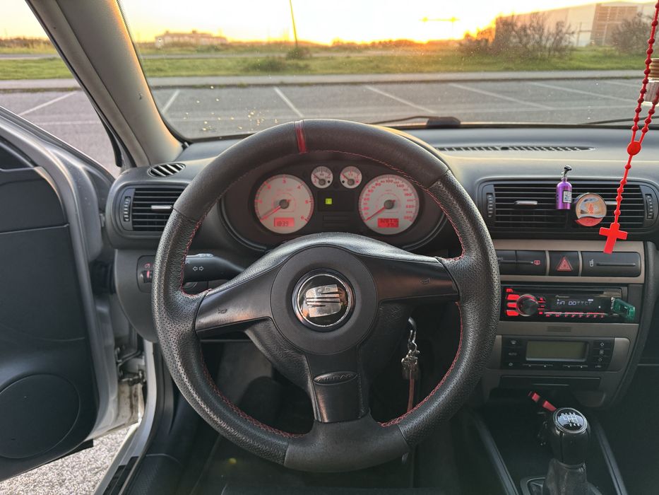 Vendo seat leon 150