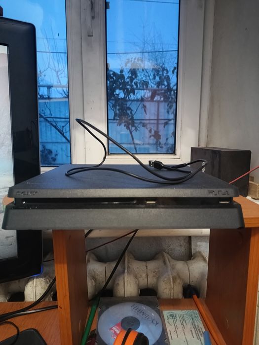 Sony Playstation 4 slim