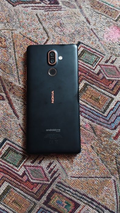 Телефон Nokia 7 plus