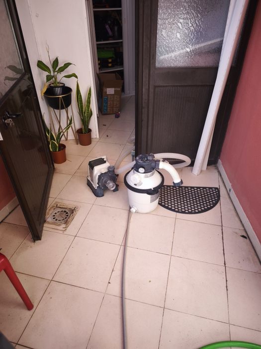 Filtro areia intex funciona tudo impecável vai acompanha dos tubos