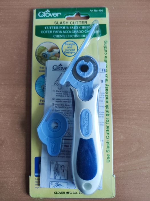 Продам розкрійний ніж для рукоділля  Clover №28 з насадками для синелі