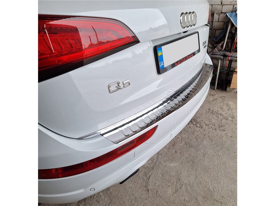 Audi Q5 2008-2017 рр. Накладка на задній бампер Carmos (нерж)