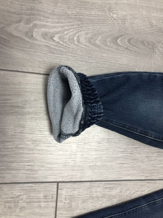 Джинси 140 р.