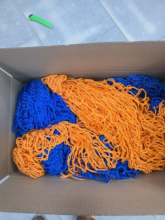 Сетки для детских площадок и лабиринтов.основа для маск сетки