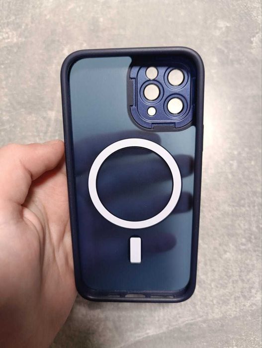Чохол для Iphone 11 Pro з MagSafe та захистом камер