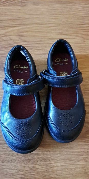 Buty dzieciece nowe clarks