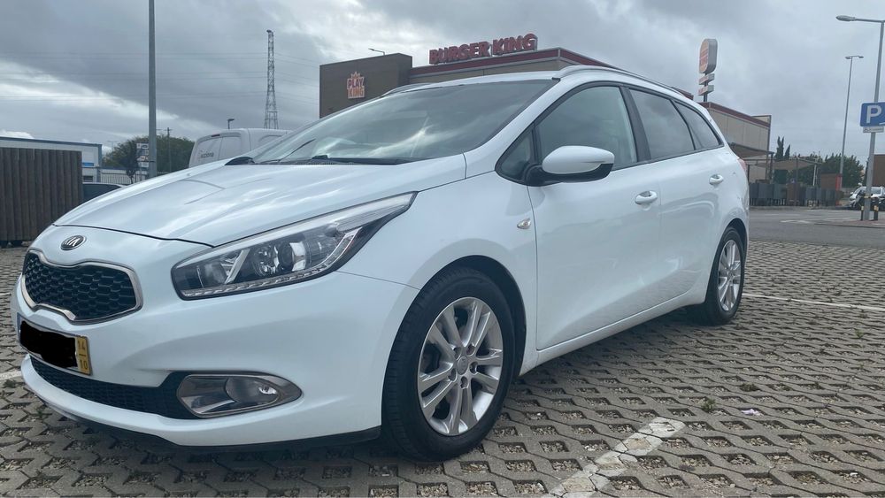 Carrinha Kia ceed