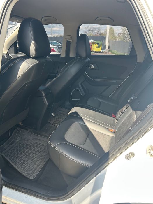 Авто FAW bestune x40