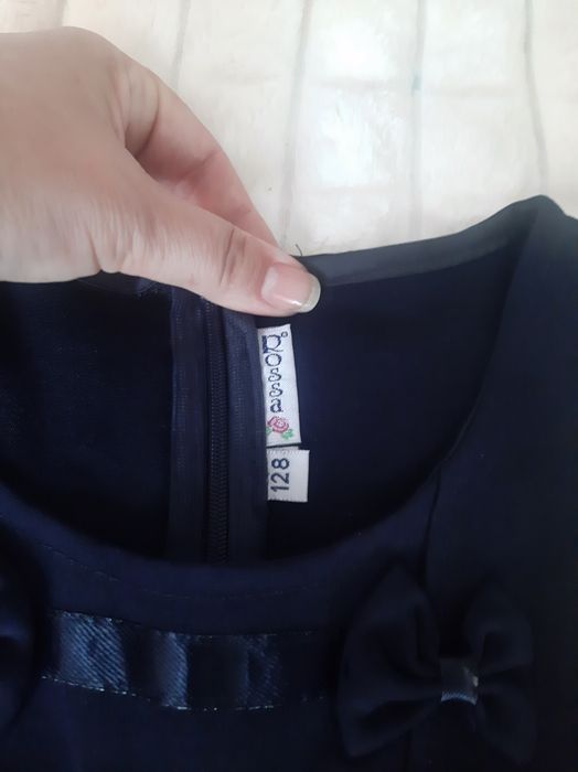 Шкільний сарафан на дівчинку