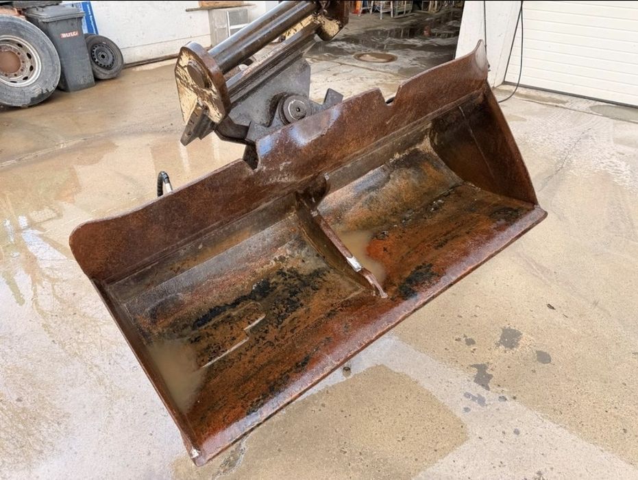 Łyżka skarpowa hydrauliczna uchylna lehnhoff ms21