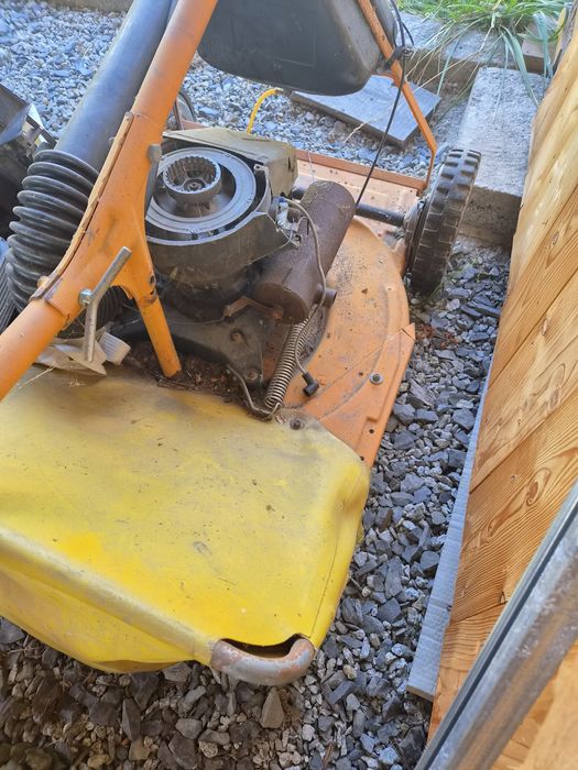 AS Motor 26 kosiarka do wysokiej trawy karczownica