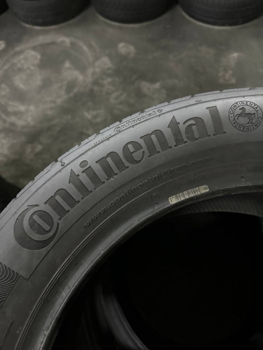 Автошини літні Continental 215/55/17 (2шт) Резина,Колеса,Гума,Скати,