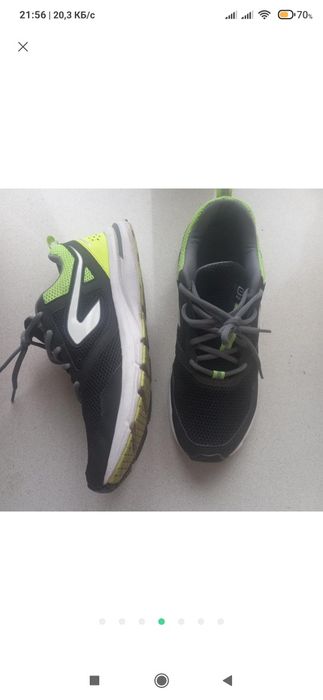 Кросівки Decathlon 44.