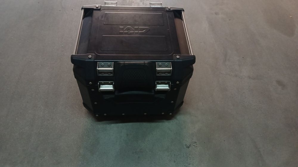 Vendo Top Case Givi