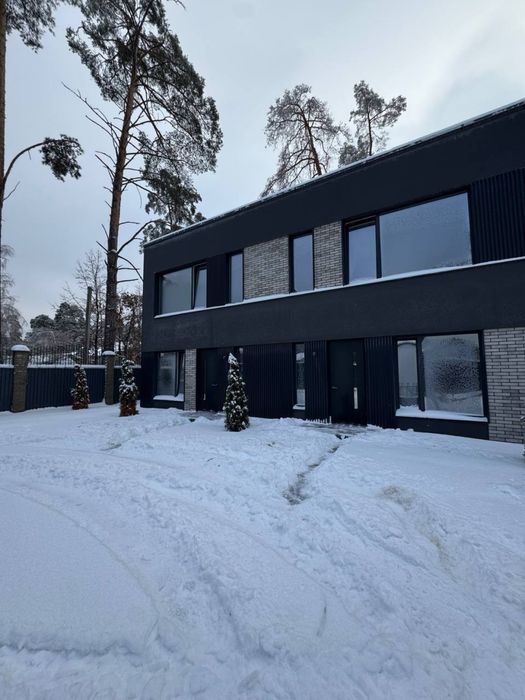 Ексклюзивний таунхаус у Лісовій Бучі! Великі двори та паркомісце!