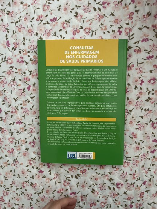 Livro Consultas de Enfermagem nos cuidado de saude primarios