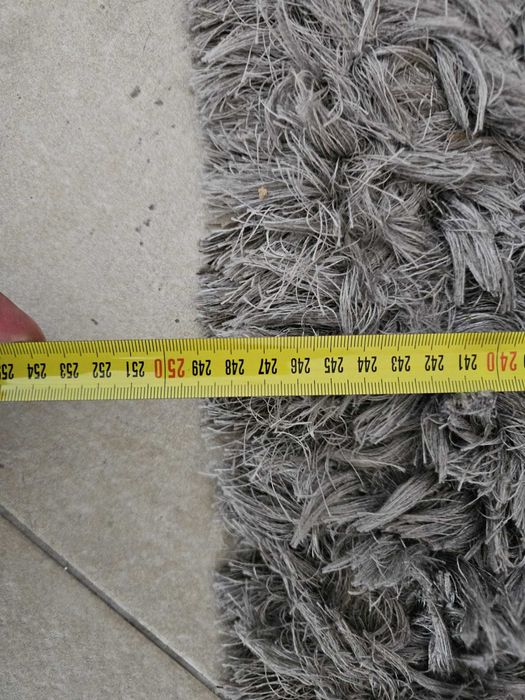 Carpete Cinzenta, 1.8m por 2.5m