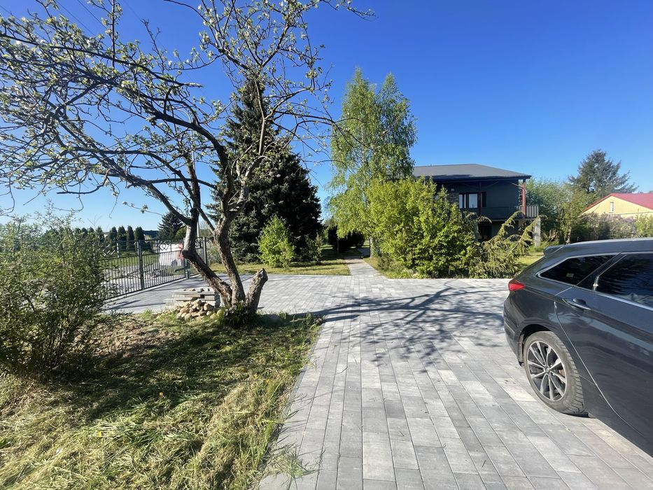 Dom 180 m2, 6 pokoi, kuchnia , 2 lazienki