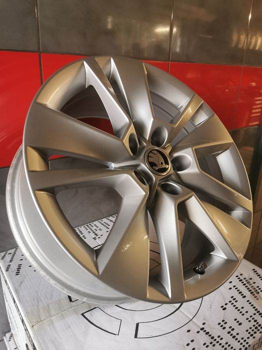 Oryginał! Felgi 18" 5x112 Skoda Superb Octavia VW Audi Świdnik