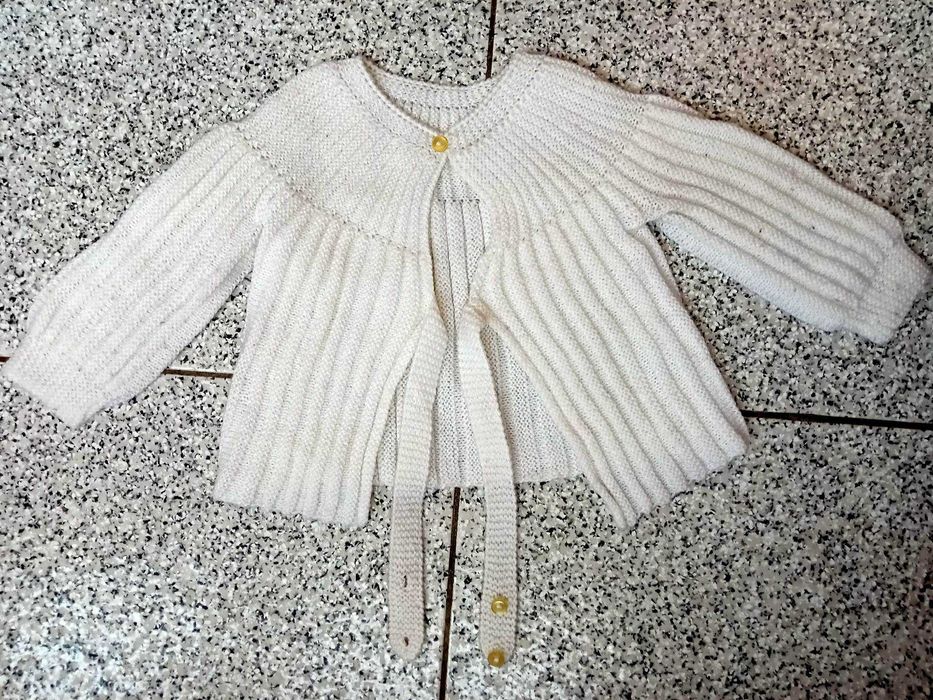 Casaquinhos bebé recém nascidos