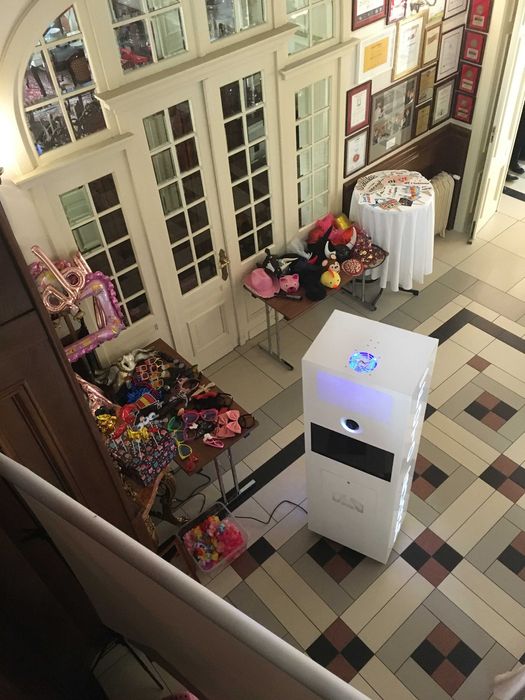 Fotobudka na wesele, przyjęcie, urodziny, imprezę firmową, prezent