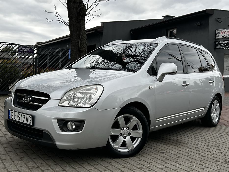 Kia Carens