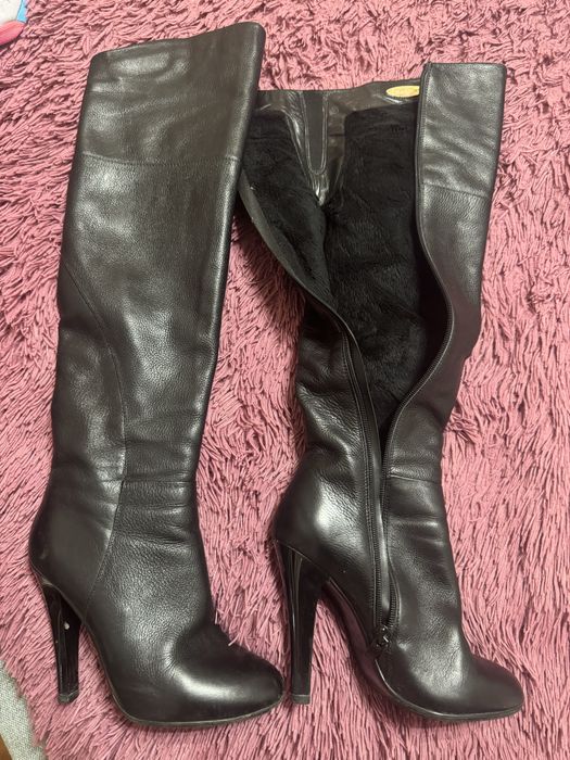 Чоботи жіночі