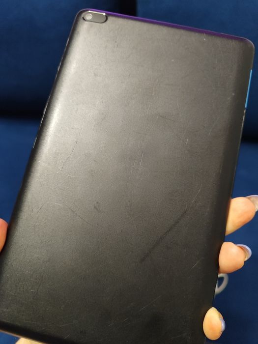 Планшет Lenovo на запчасти или под ремонт