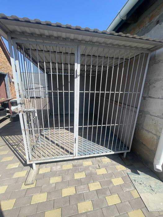 Продам вольєр буда для великих тварин