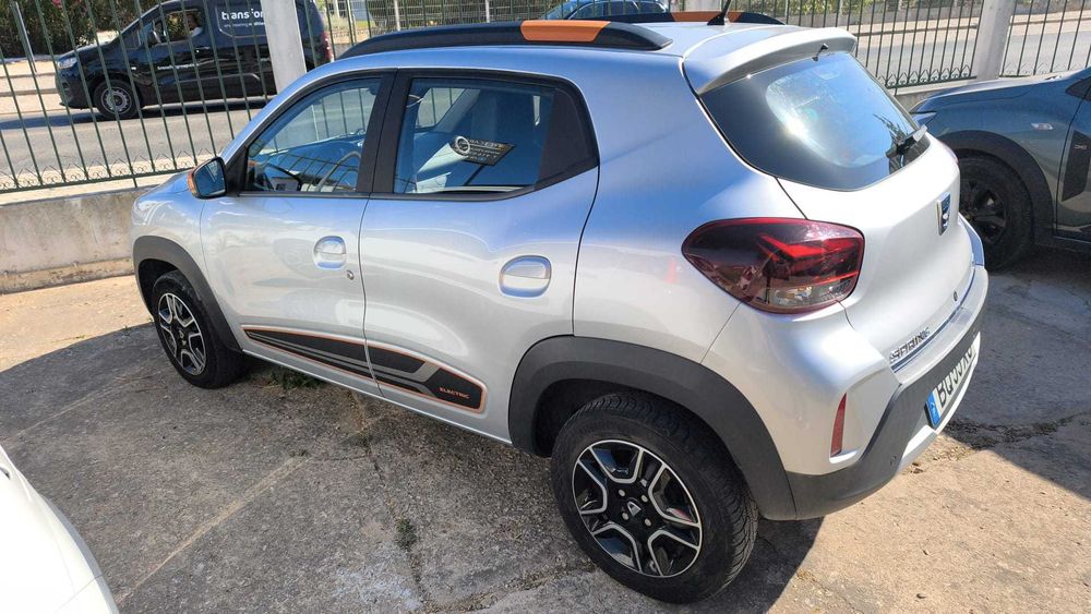 Dacia Spring 2022