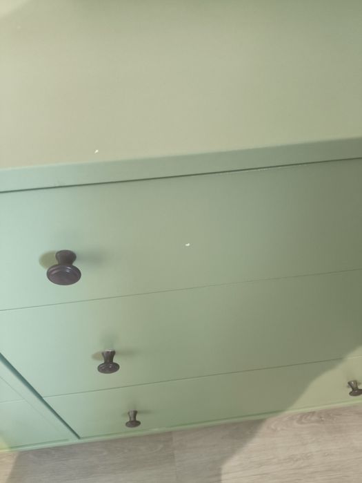 Cómoda IKEA HAUGA – cor personalizada verde menta