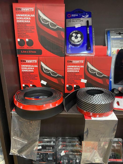 Lip universal ajustavel