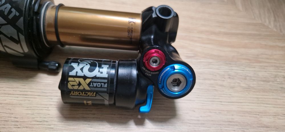 Fox faktory series float X2