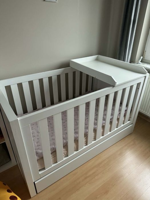 Łóżeczko 140x70 + przewijak