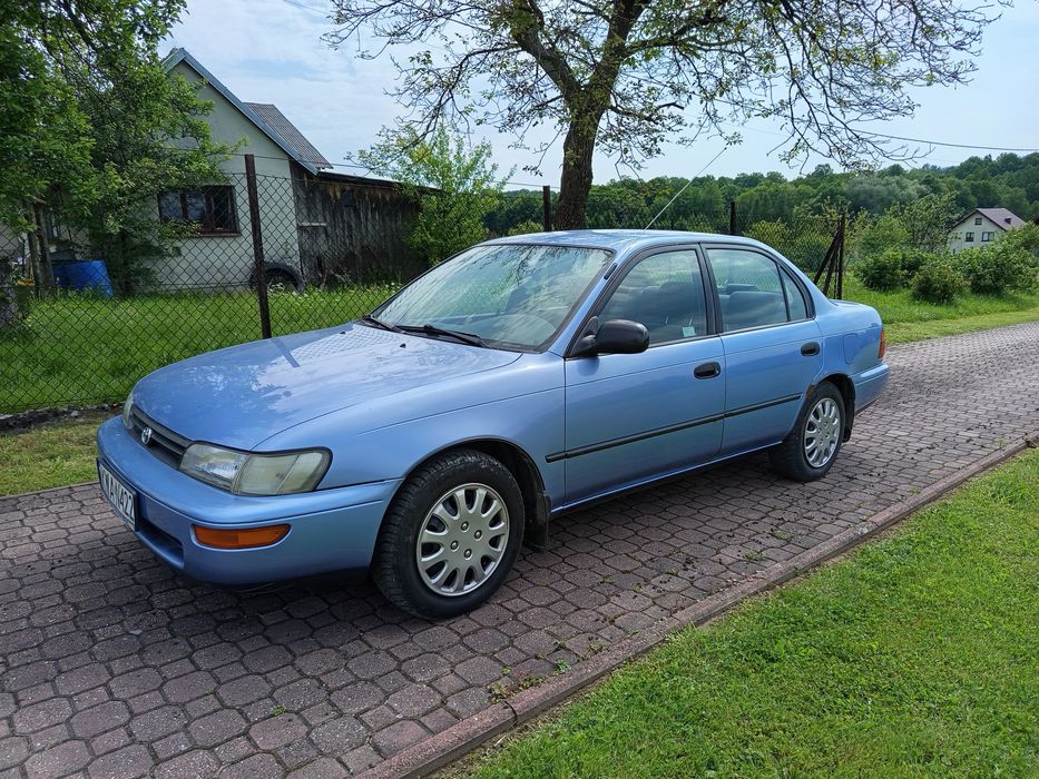 Toyota Corolla 1.8 dx automat wersja USA