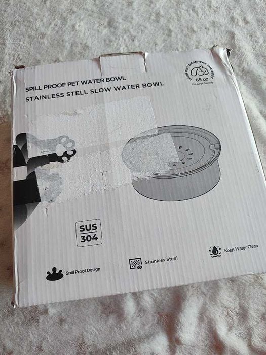 Miska Dla Psa antychlapiąca ze stali nierdzewnej z filtrem do wody