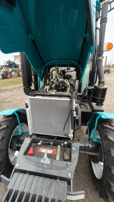 Трактор BULAT TE504R з кабіною Булат 504 з кондиціонером передні  гідровиходи