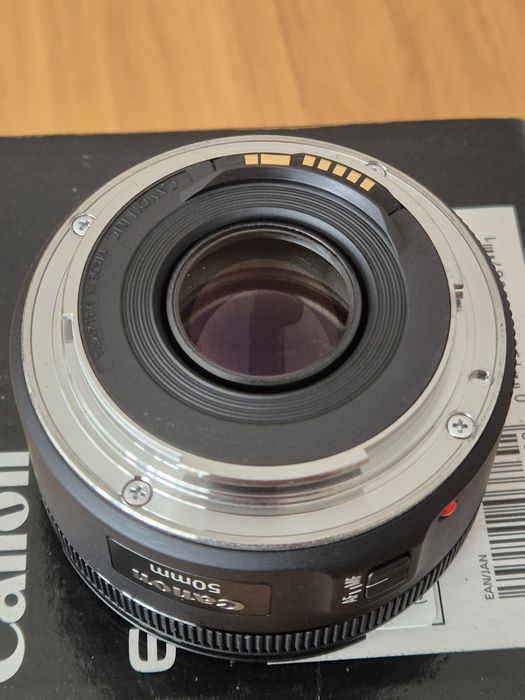 Canon  50mm f 1.8 STM