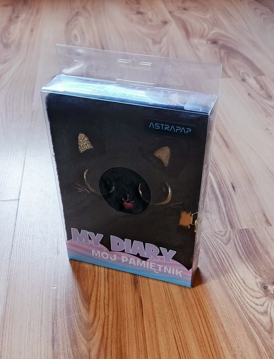 Pluszowy pamiętnik z kłódką kotek Astra
