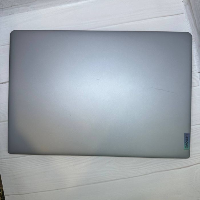 Продам ноутбук Lenovo IdeaPad 3 | i3-1115G4 | SSD 512Gb | DDR4 8GB
